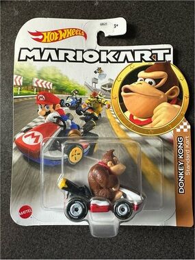 NEW Hot Wheels Mattel 2020 Mario Kart Donkey Kong Standard Kart Die-Cast Vehicle